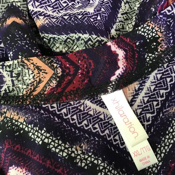 Women's Purple Zig Zag 3/4 Sleeve Tie V Neck Tunic - Picture 6 of 7